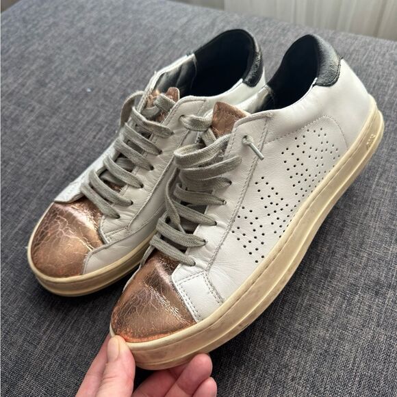 P448 Enn Rose Gold Love Top Snack Shoe Perforated Latner
Size 38 UE 8 US - Picture 3 of 11